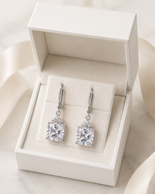 Is Sterling Silver Jewellery Hypoallergenic? What Sensitive Skin Needs to Know