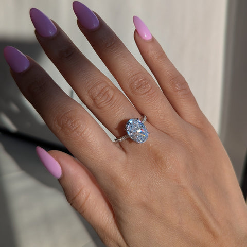 Aura Oval solitaire ring