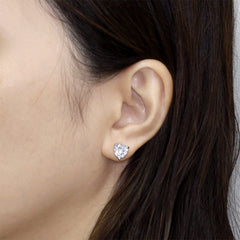 Love Stud earrings