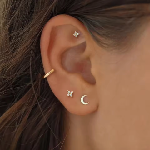 Tiny flower stud earrings