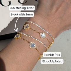 Gold clover bracelet set
