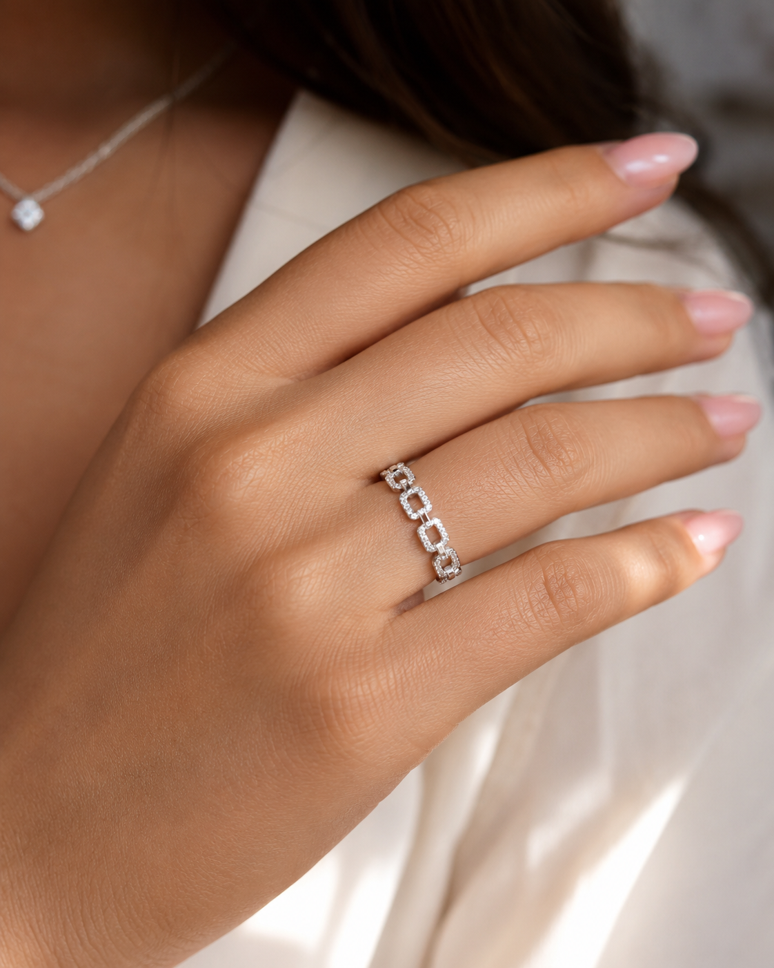 Chain link ring